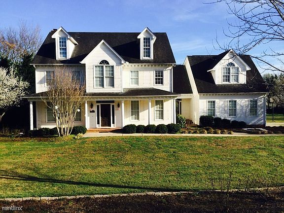 2nd image of 9704 Straightaway Ln