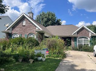 938 Angus Ln, Indianapolis, IN 46217