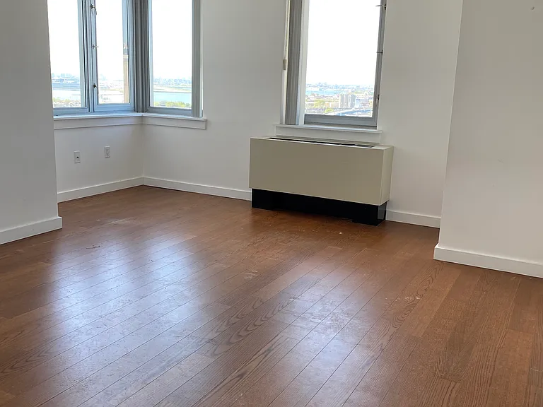 4026 College Point Blvd #17B — Photo 10