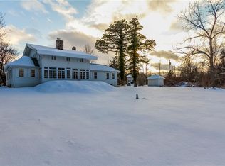 211 Lake Rd, Ontario, NY 14519