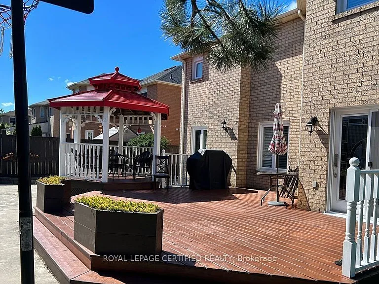 5239 Creditview Rd #UPP LVL — Photo 14