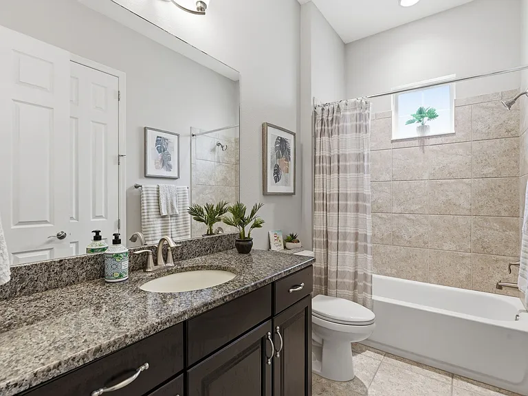 624 Winterside Dr — Photo 42