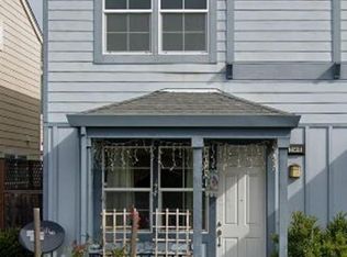 2560 N Village Dr, Santa Rosa, CA 95403