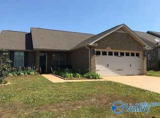 105 Oxfordwill Ct, Madison, AL 35756