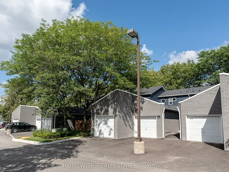 240 Ormond Dr #D8 — Photo 31