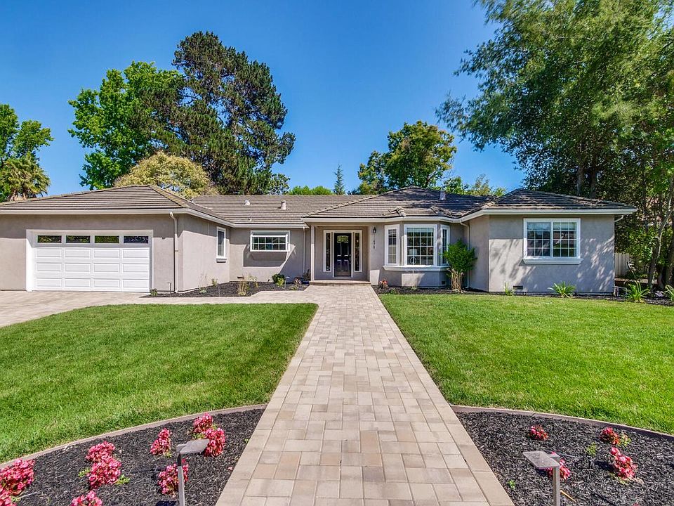 1st image of 12470 Radoyka Dr