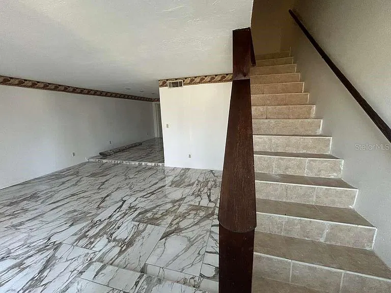 6114 Tuscony Cir — Photo 3