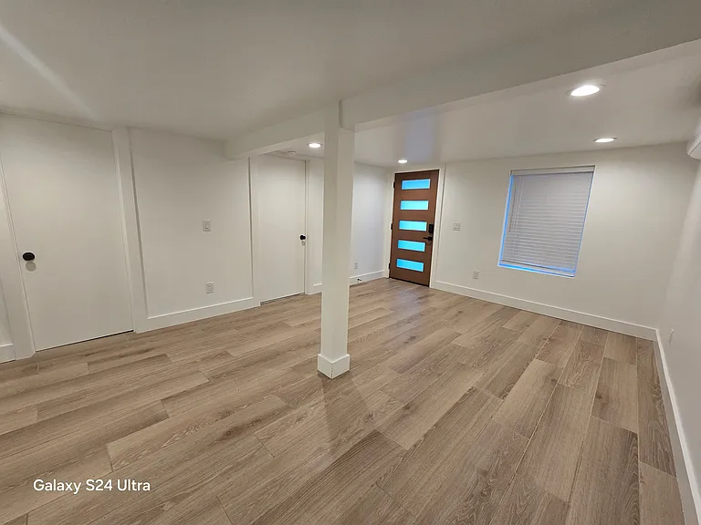 1 bed, 1.0 bath, $1,100 — Photo 6