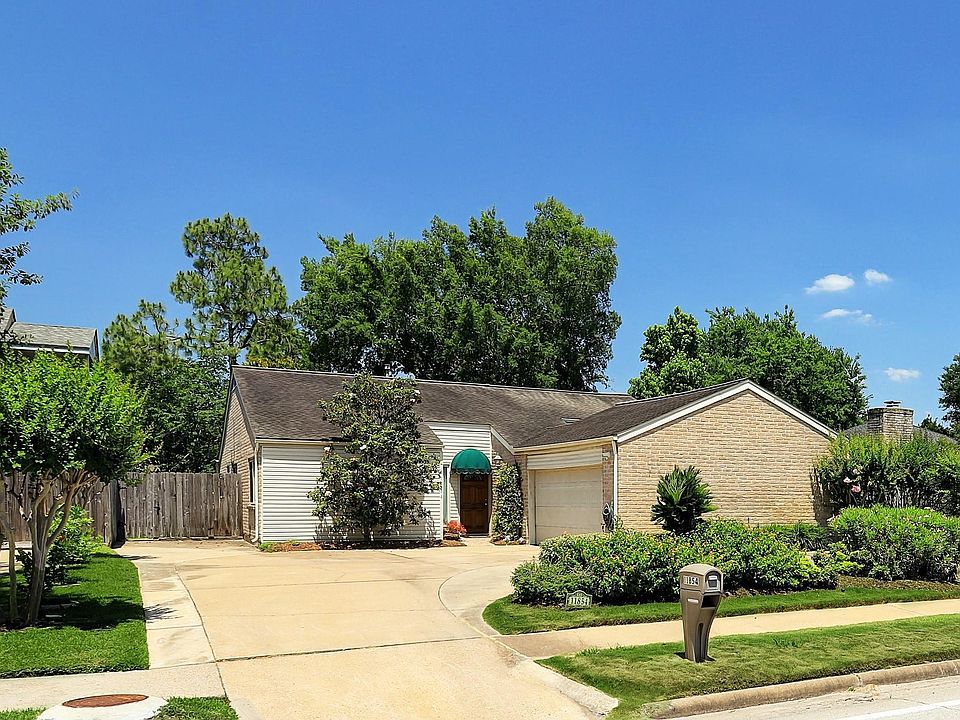 1st image of 11854 Briar Forest Dr