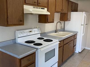 900 Elder Ln #5, Des Moines, IA 50315