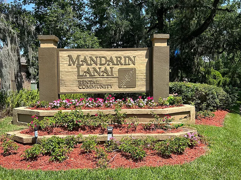 Mandarin Lanai — Photo 26
