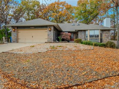 8 Scotch Broom Ln, Bella Vista, AR, 72715