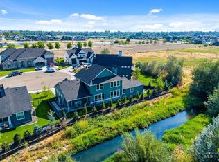 6380 Chateau Ct, Star, ID 83669