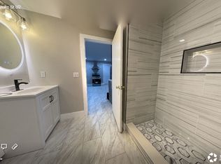 84 Chatham St APT 2, Worcester, MA 01609