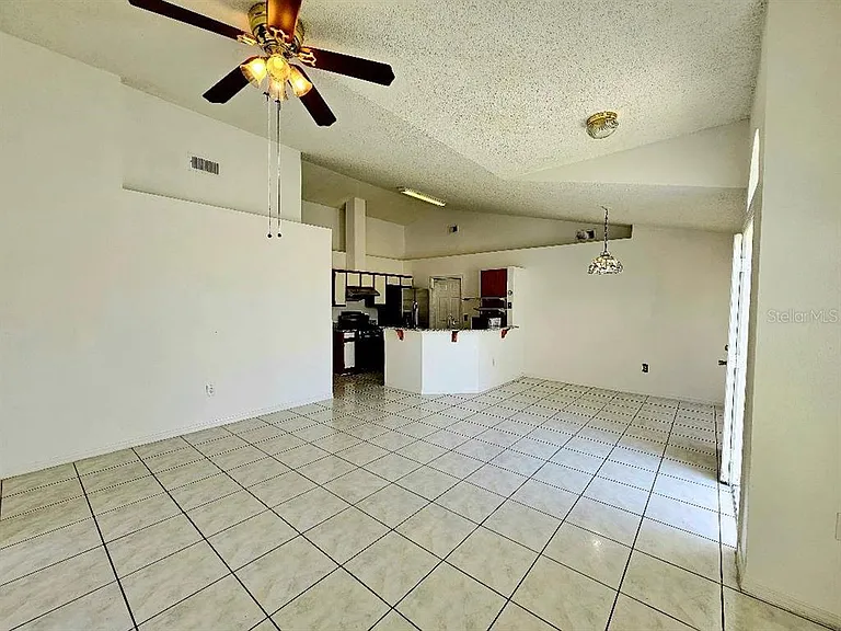 6849 Long Needle Ct — Photo 4