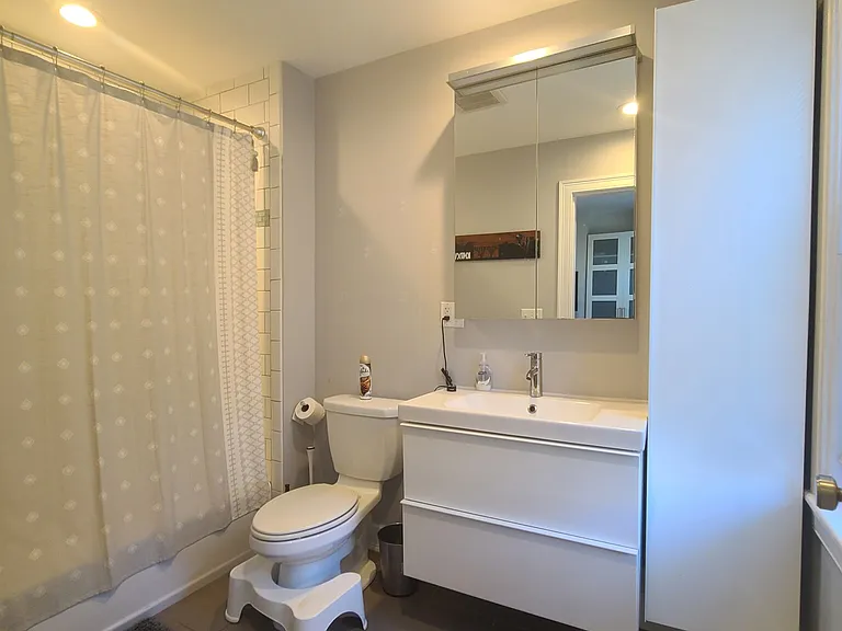 3 Sayward Pl #2 — Photo 12