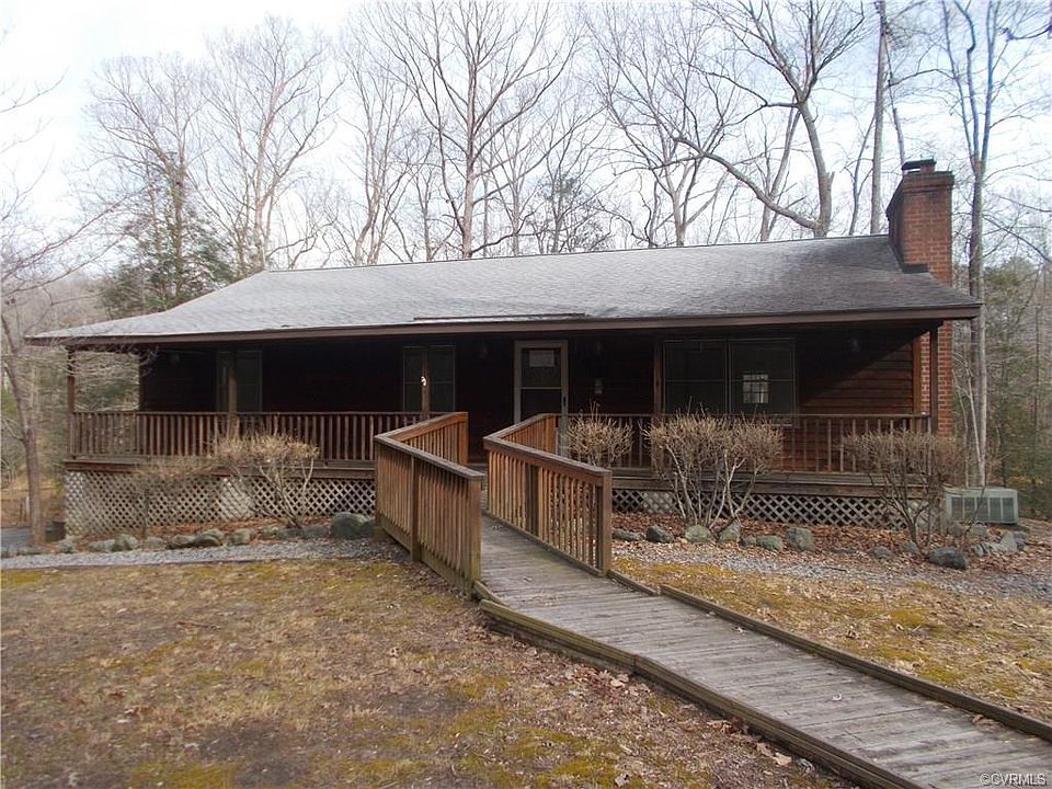 1st image of 4421 Hidden Ln