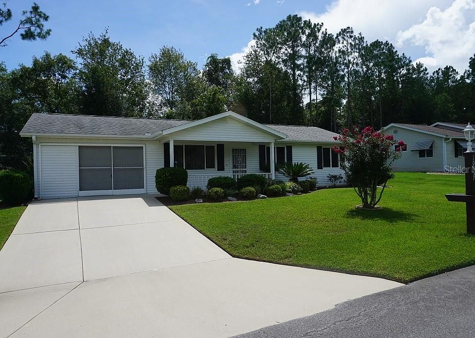 1st image of 10957 SW 80th Ct