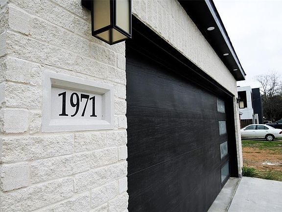 2nd image of 1971 Angelina Dr