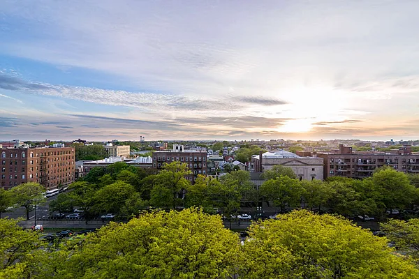 Rented by Nooklyn NYC LLC | media 28