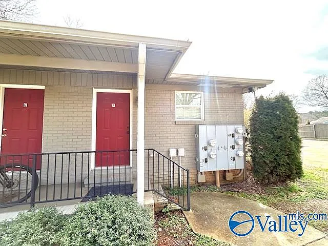3805 McVay St SW #F — Photo 8