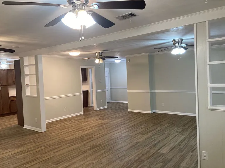 5504 Randolph St — Photo 5