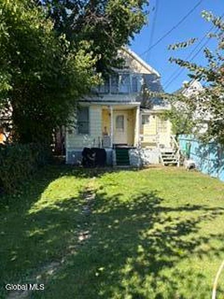 2nd image of 354 4th Avenue