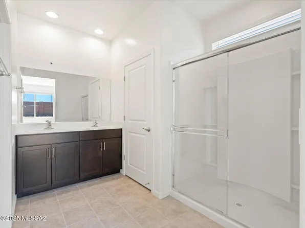 11008 S Rila Dr, Vail, AZ 85641