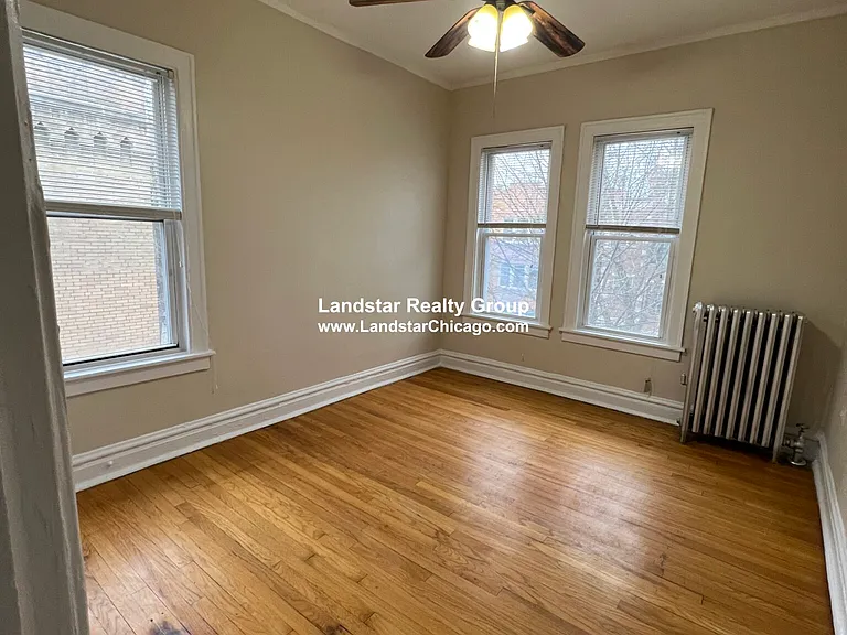 4937 N Whipple St #2W — Photo 8
