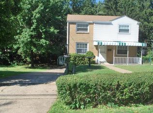 308 Long Rd, Penn Hills, PA 15235