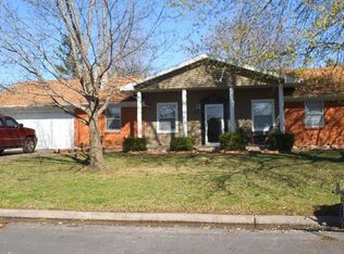 409 N Ohio St, Coffeyville, KS 67337
