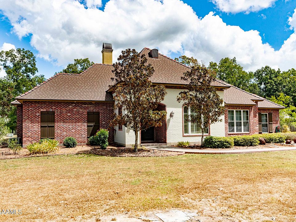 8314 River Rd, Abbeville, LA 70510 MLS 23007759 Zillow