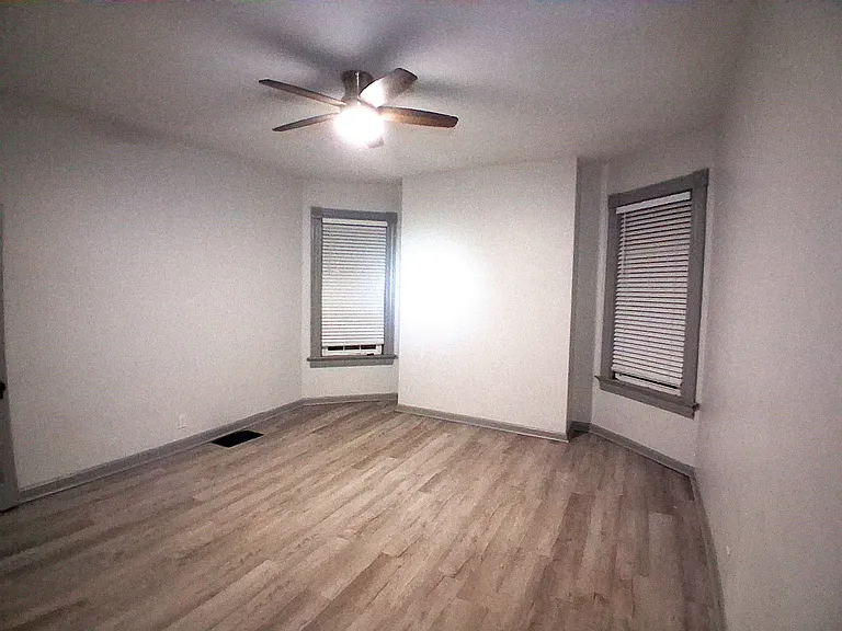 4923 Marion Ave #1 — Photo 7