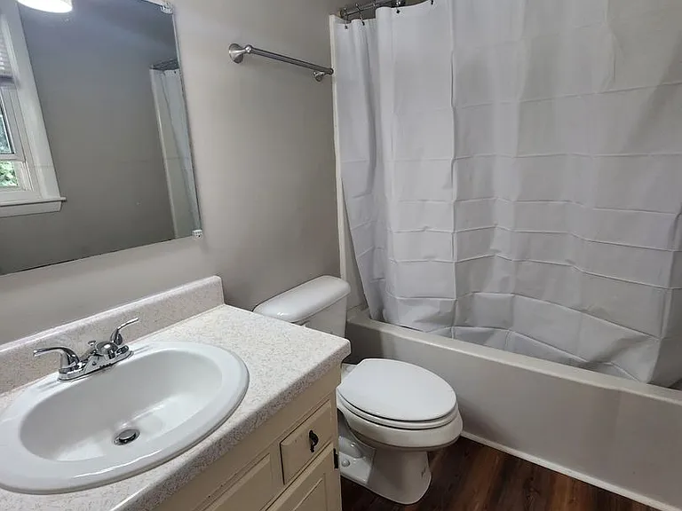 1508 Darvel Ave — Photo 10