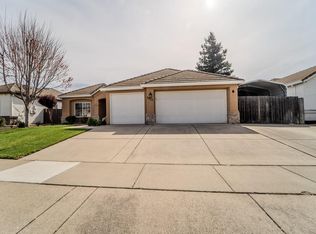 1022 Skyline Dr, Yuba City, CA