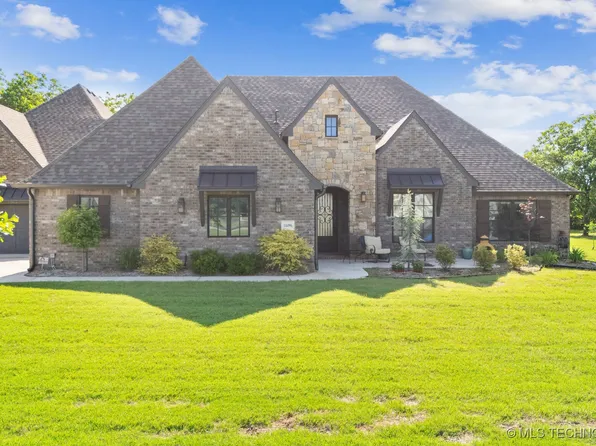 14496 S 246th East Ave, Coweta, OK 74429
