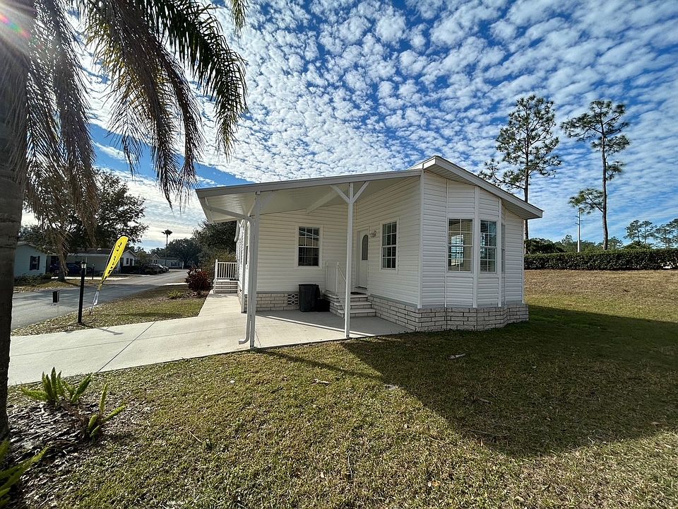 2nd image of 129 Ridgemont Loop #4