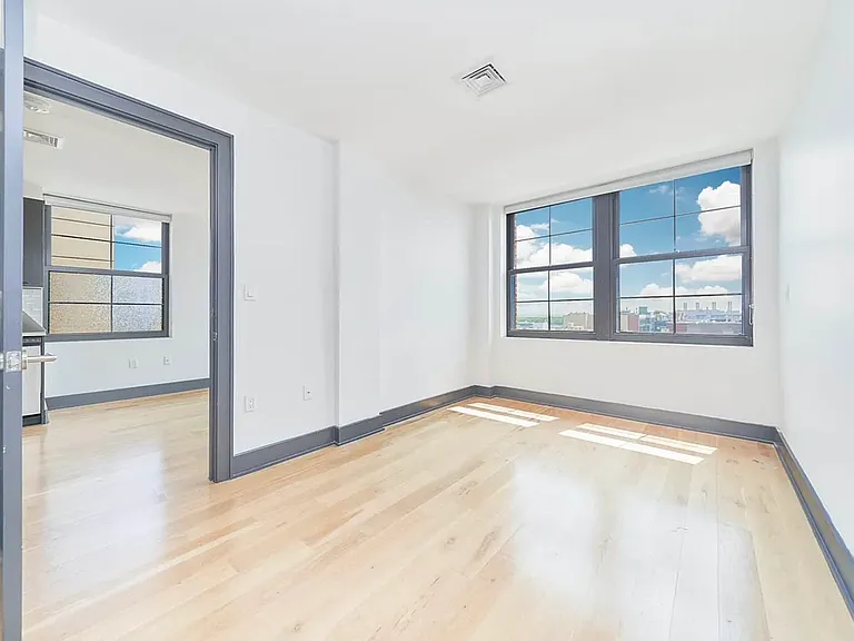 340 E 117th St #9G — Photo 3