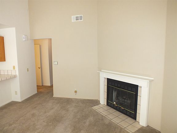 3rd image of 1040 Fulton Ave APT 11