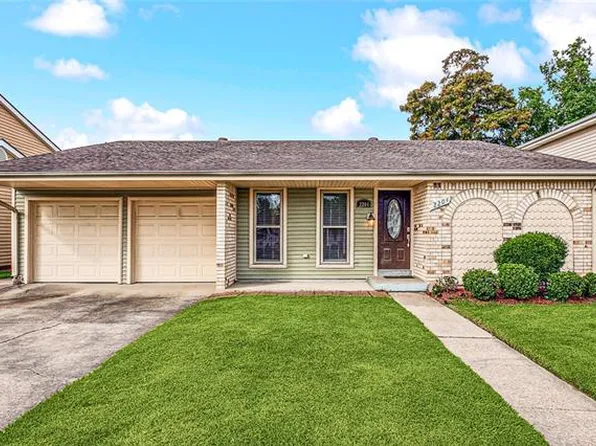 2204 Deerlick Ln, Harvey, LA 70058