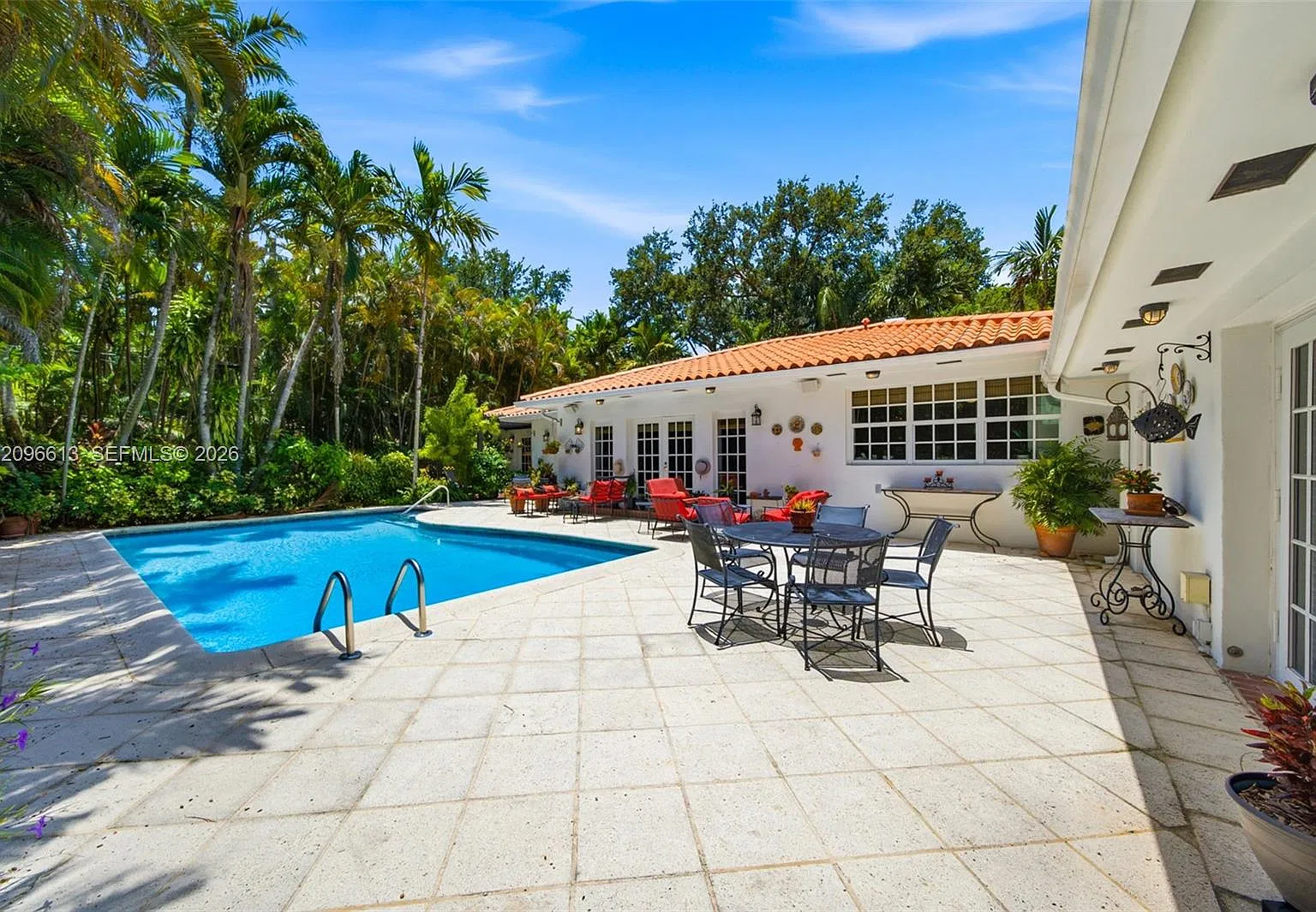 Coral Gables Sec E — Photo 4