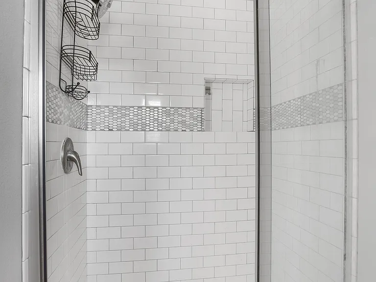 114 Saint Vincent St — Photo 11