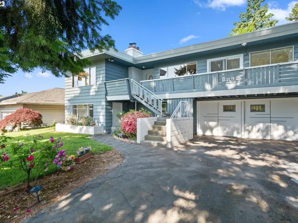 8892 SE 91st Ave, Happy Valley, OR 97086