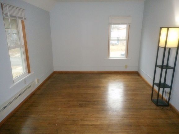 2nd image of 3446 Dupont Ave N #2