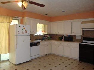 518 Frazer Ln, Houston, TX 77037