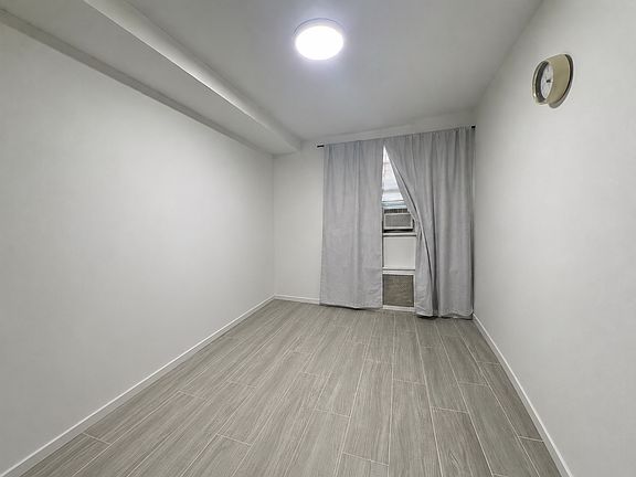 5th image of 8874 17th Ave APT 1