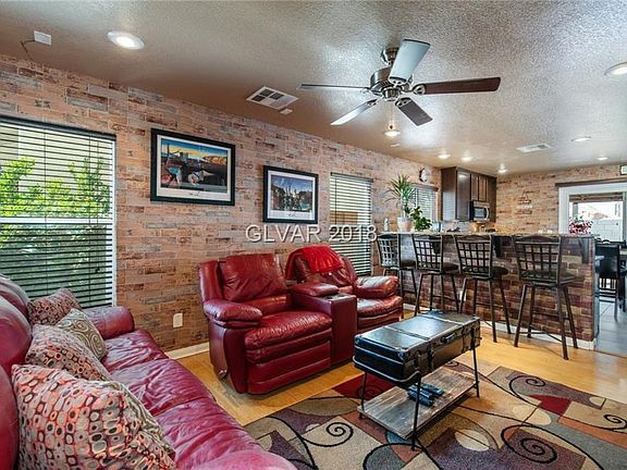 5th image of 470 Swiss Cottage Ave