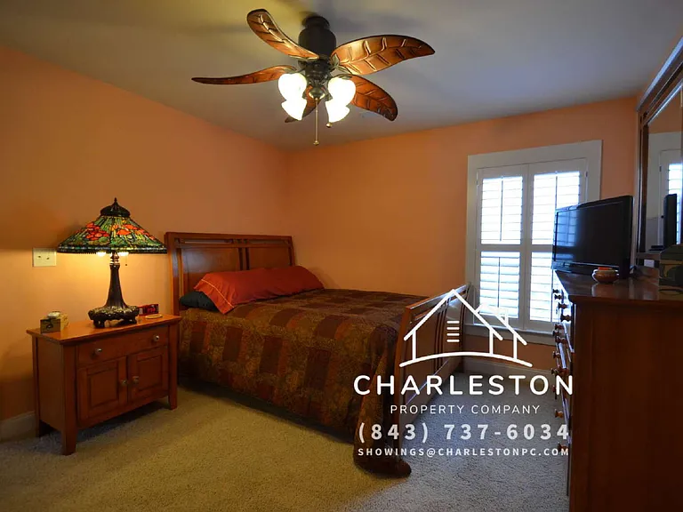 1811 Luna Ct — Photo 4