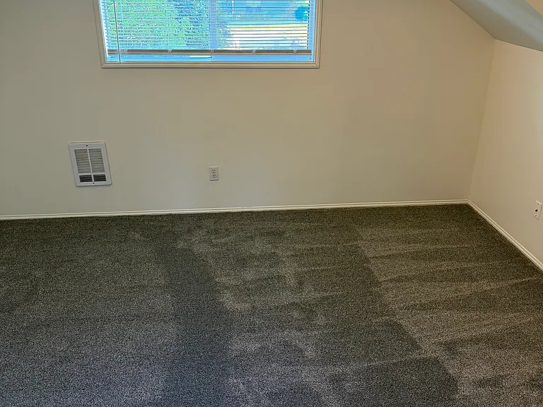 Upstairs Bedroom 2