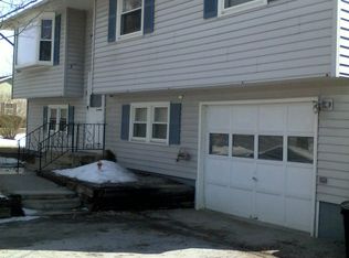 49 Torrie Dr, Swanton, VT 05488